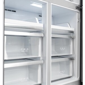 Холодильник Lex LCD505BlID