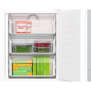 Встраиваемый холодильник Bosch KIN86ADD0