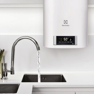 Электрический накопительный водонагреватель Electrolux EWH 30 Formax DL